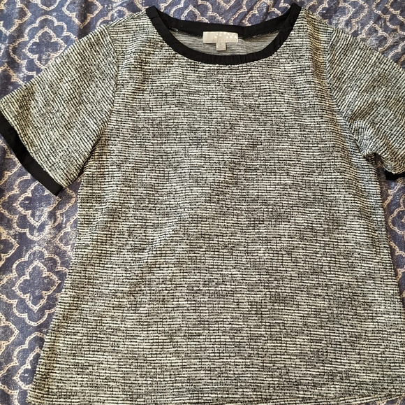 Carolyn Taylor Black/White/Gray Textured Short Sleeve Top XL - Picture 2 of 5